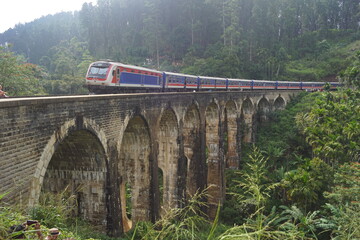  Nine Arch Bridge, Ella, Sri Lanka. 