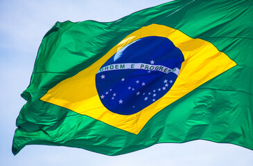 Poster - Bandeira do Brasil ao vento