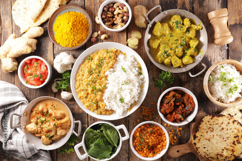 Cuadros en Lienzo assorted indian food cuisine- curry food,rice, chicken assorted