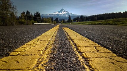 road to mt hood