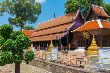 Wat Chedi Luang in Chiang Mai, Thailand