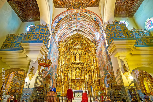 Cuadros en Lienzo The altarpiece in Our Lady of O church, Sanlucar, Spain