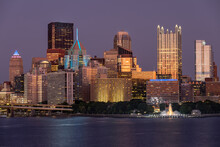 Cityscape Of Pittsburgh, Pennsylvania. Allegheny And Monongahela Rivers In Background. Ohio River. Pittsburgh Downtown With Skyscrapers And Beautiful Sunset Sky. No Visible Trademarks