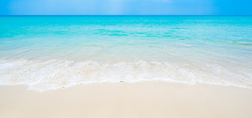 The clean and beautiful white beach of southern Thailand