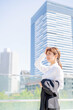 © E-Saishu - 美しい女性
