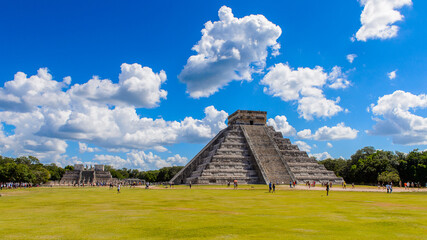 Poster - El Castillo (Temple of Kukulcan),  a Mesoamerican step-pyramid, Chichen Itza. It was a large pre-Columbian city built by the Maya people of the Terminal Classic period. UNESCO World Heritage