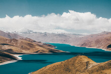 Yamdrok Lake, A Sacred Lake In Tibet, China.