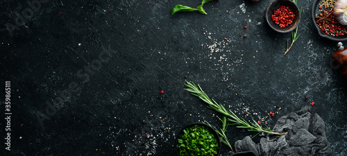 Fotografía Black stone culinary banner. Top view. Rustic style.