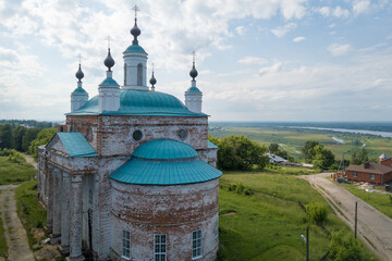 Wall Mural - Trinity Cathedral in the city of Gorbatov, Nizhny Novgorod region