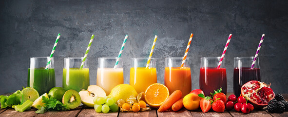 Wall Mural - Assortment of fresh fruits and vegetables juices in rainbow colors