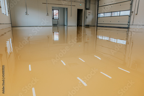 Fotomural Epoxy resin applied to the floor