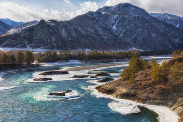 Wall Mural - Winter landscape. River in Altai on a sunny day. Russia