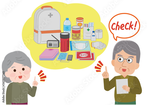 避難リュックの中身をチェックする高齢男女 イラスト Stock Vector Adobe Stock