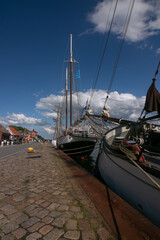 Canvas Print - traditionelle Segelschiffe am Tiessenkai, Nord Ostsee Kanal, Kiel Holtenau