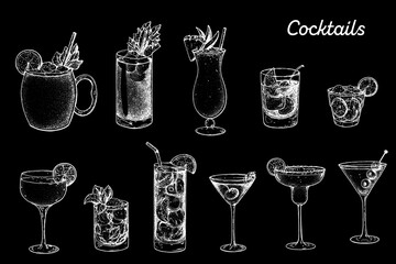 Wall Mural - Alcoholic cocktails hand drawn vector illustration. Sketch set. Moscow mule, bloody mary, pina colada, old fashioned, caipiroska, daiquiri, mint julep, long island iced tea, manhattan, margarita.