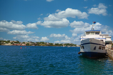 Canvas Print - Blue and White Ferry Boat in Bermuda