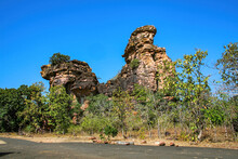 Bhimbetka Rock Shelters - An Archaeological Site In Central India At Bhojpur Raisen (Near Bhopal) In Madhya Pradesh.
