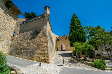 Wall Mural - Ansouis, village perché du Luberon dans le Vaucluse -France.