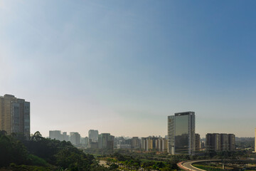  Fotos aéreas de parques em São Paulo, contraste da Natureza e o asfalto
