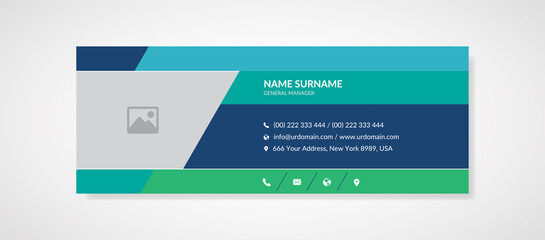 Wall Mural - modern creative email signature template for corporate