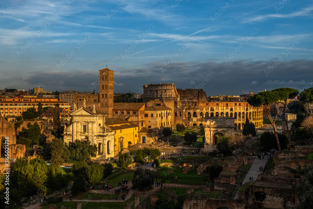 Obraz na płótnie Panorama Forum Romanum, koniec słonecznego dnia w salonie