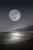 Fototapeta Niebo - Moon over Malibu