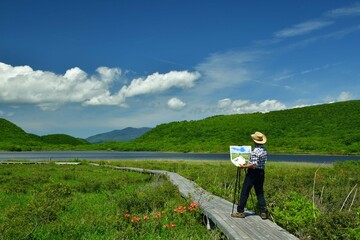 Wall Mural - 初夏の高原・風景を描くアーチスト						
