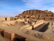 Remains Of Elamite Temple Of God Kiririsha & Ziggurat Chogha Zanbil, Shush, Iran. Complex Is Object No.1 In UNESCO List. Pyramid Is Attractive For Tourists As Most Ancient Existent Monument In Iran