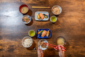 Wall Mural - ご飯と味噌汁　Brown rice Japanese food