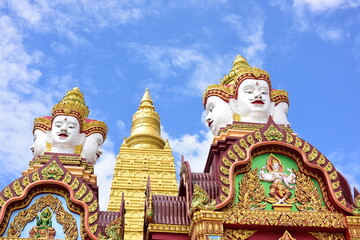 Beautiful Thai temples, great in art and architecture