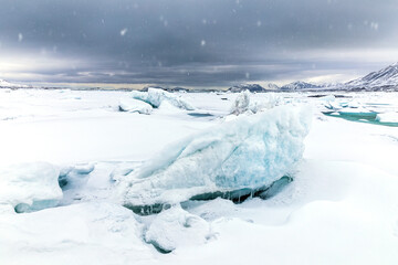 Wall Mural - spitsbergen, svalbard, icebergs in the frozen fast ice around the edges of the island