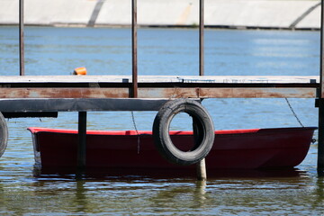 Canvas Print - boat on the river