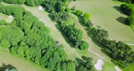 Poster - Drone video of a beautiful golf course