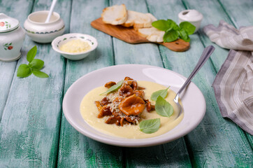 Wall Mural - Traditional polenta with mushrooms and cheese