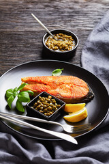 Canvas Print - fried juicy salmon steak on a plate