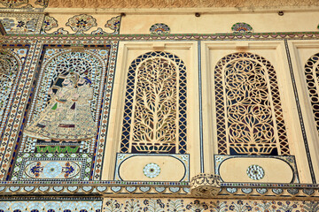 Wall Mural - Beautiful view of Udaipur city Palace in Udaipur, Rajasthan, India