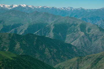 Wall Mural - mountain view from the top of the mountain