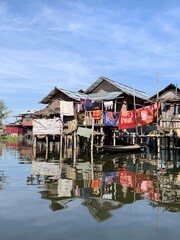 Wall Mural - Village flottant au lac Inle, Myanmar