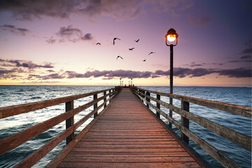 Canvas Print - einsame Seebrücke am Meer