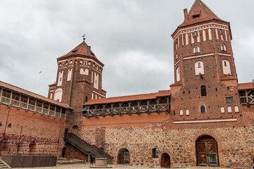 Canvas Print - Mir Castle Complex exterior. UNESCO World Heritage site in Belarus