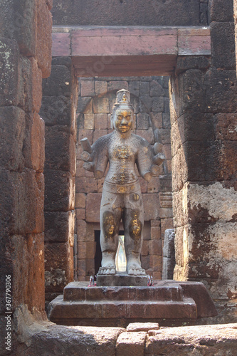 TEMPLE PRASAT MUANG SING A L'OUEST DE BANGKOK - REGION DE KANCHANABURI - THAILAN Wallpaper Mural