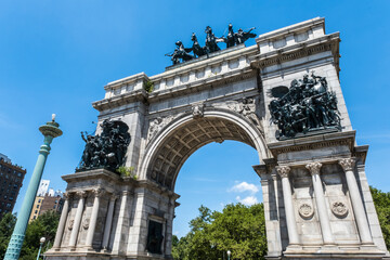 Canvas Print - Grand army plaza 
