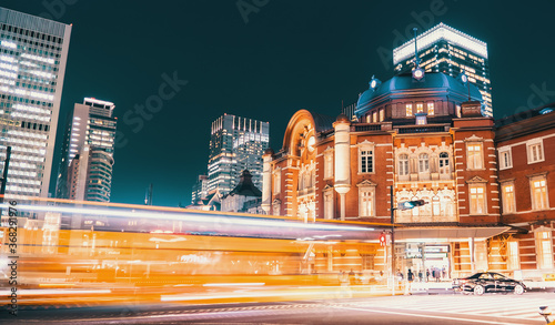 Fotografía Tokyo station at night in Tokyo, Japan