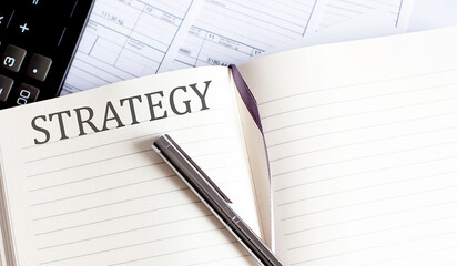 Poster - Notebook with Toolls and Notes about STRATEGY