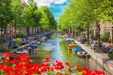 Wall Mural - canal in amsterdam