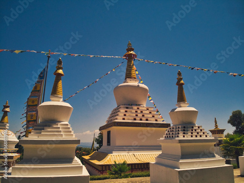 Fotografía View of the Main Stupa of the Buddhist Temple of Dag Shang Kagyu in Spain on a S