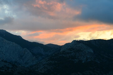 Canvas Print - sunset in the mountains