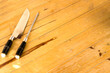 © Pedro - Faca e chaira sobre a mesa