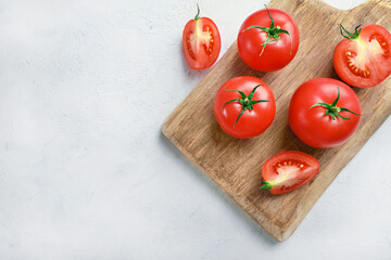 Canvas Print - Fresh ripe red juicy tomatoes