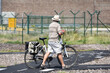 © J-L Flémal - BE - sport velo retraite senior chapeau soleil